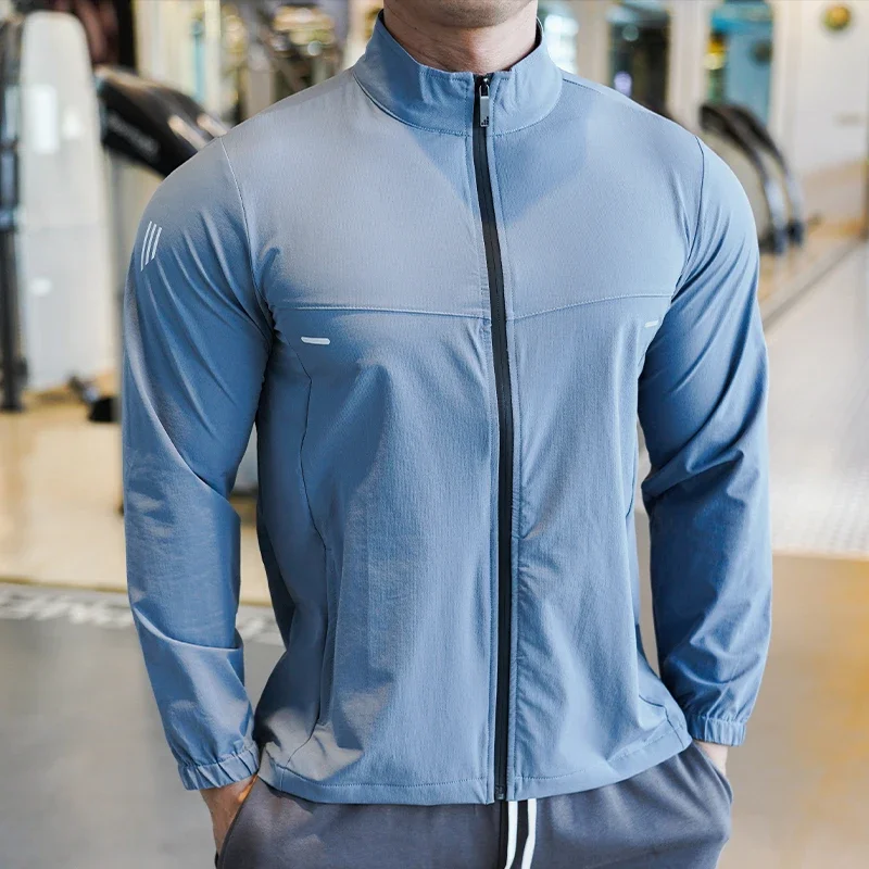Тонкие рубашки из ледяного шел – обзор и цена Reflective Running Jacket
