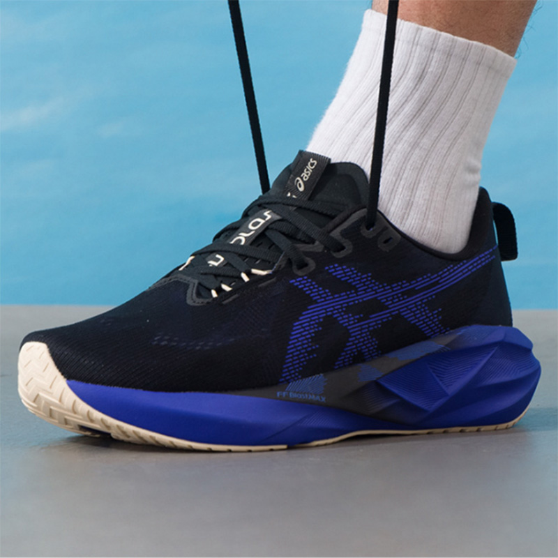 Кроссовки для бега Asics NOVAB – обзор и цена Running Gear Asics